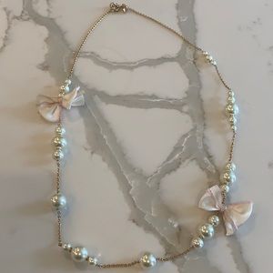 j crew pearl and bows necklace